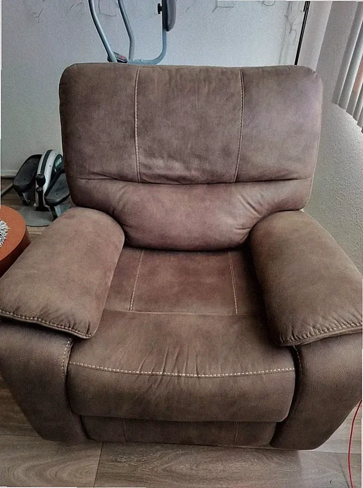 Barcalounger Fabric Swivel Glider Recliner in great MINT condition
